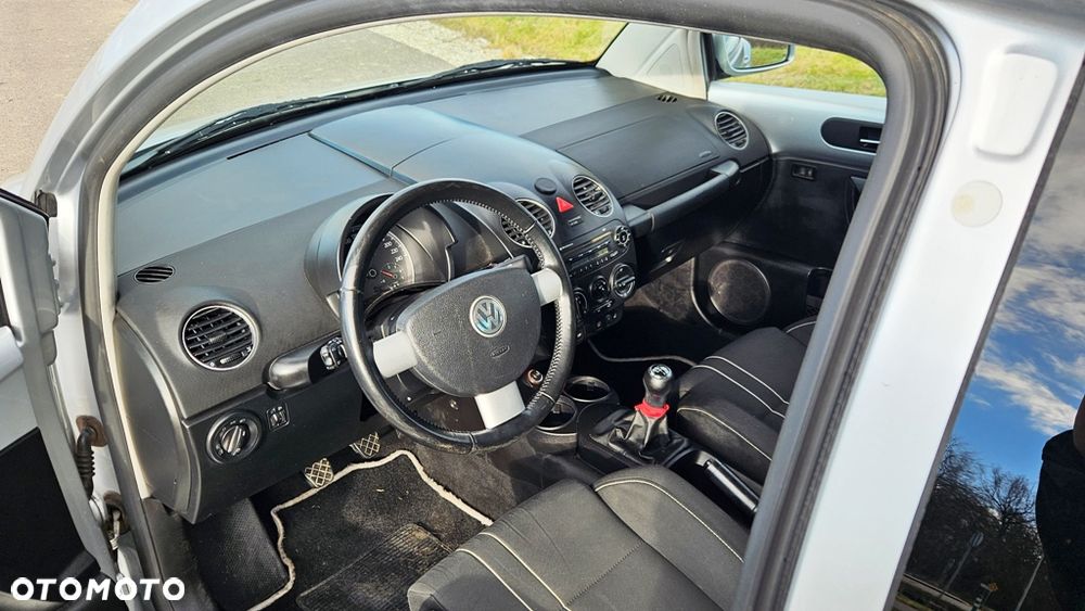 Volkswagen New Beetle 1.9 TDI DPF Freestyle - 18