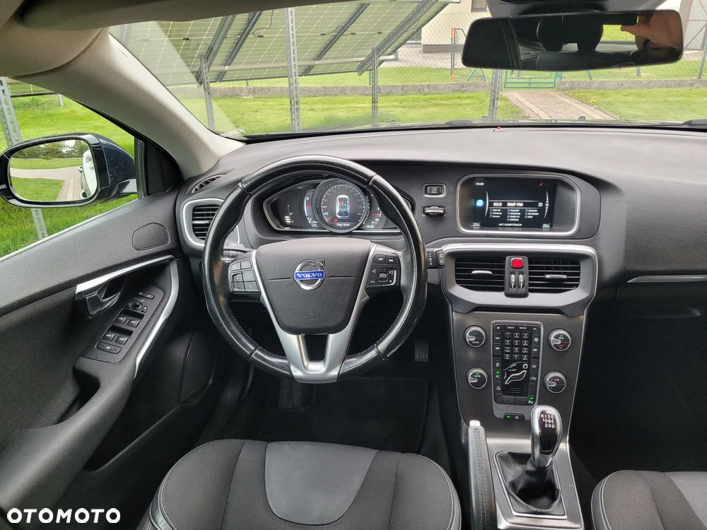 Volvo V40 D2 You - 13