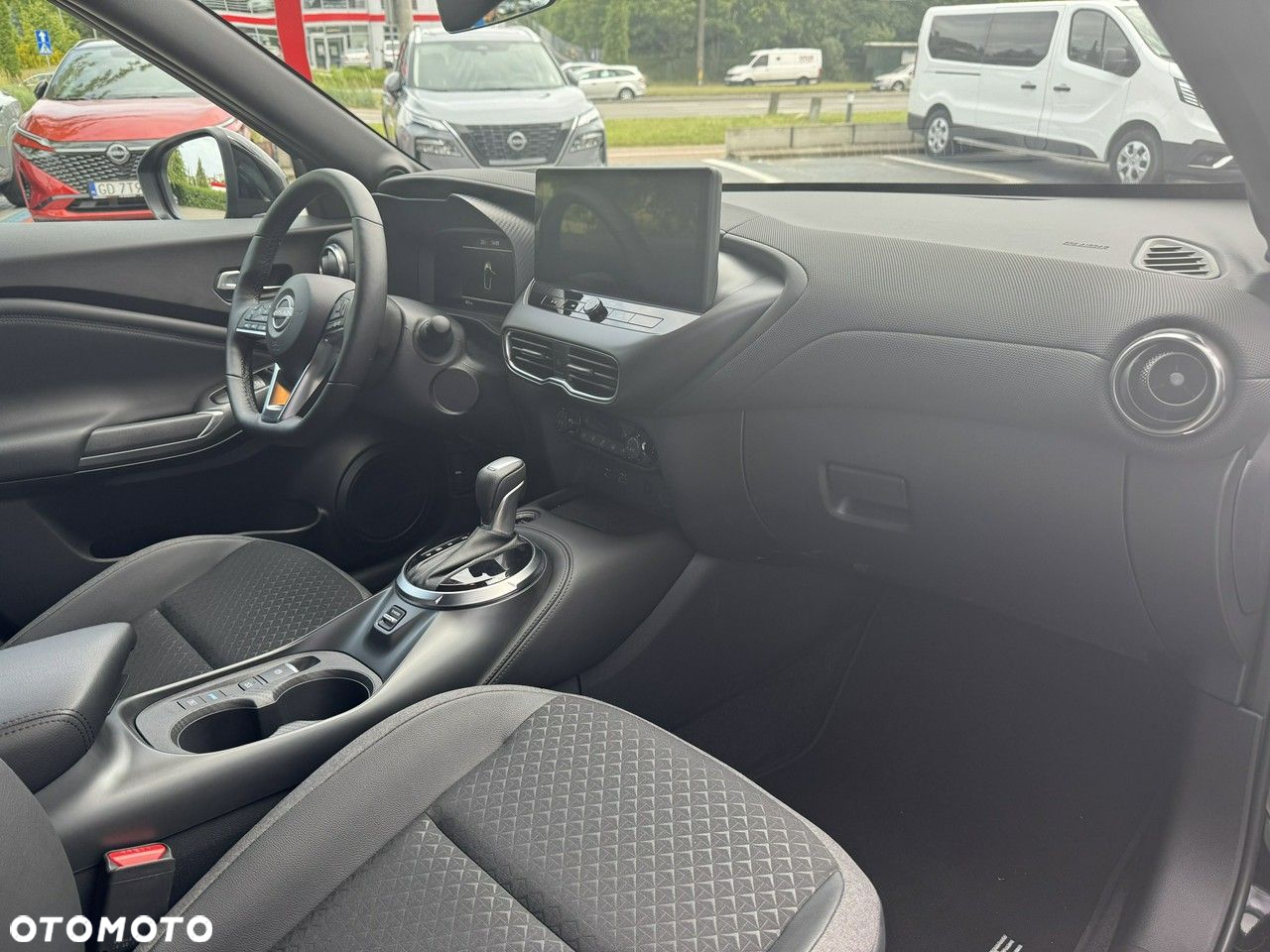 Nissan Juke - 11