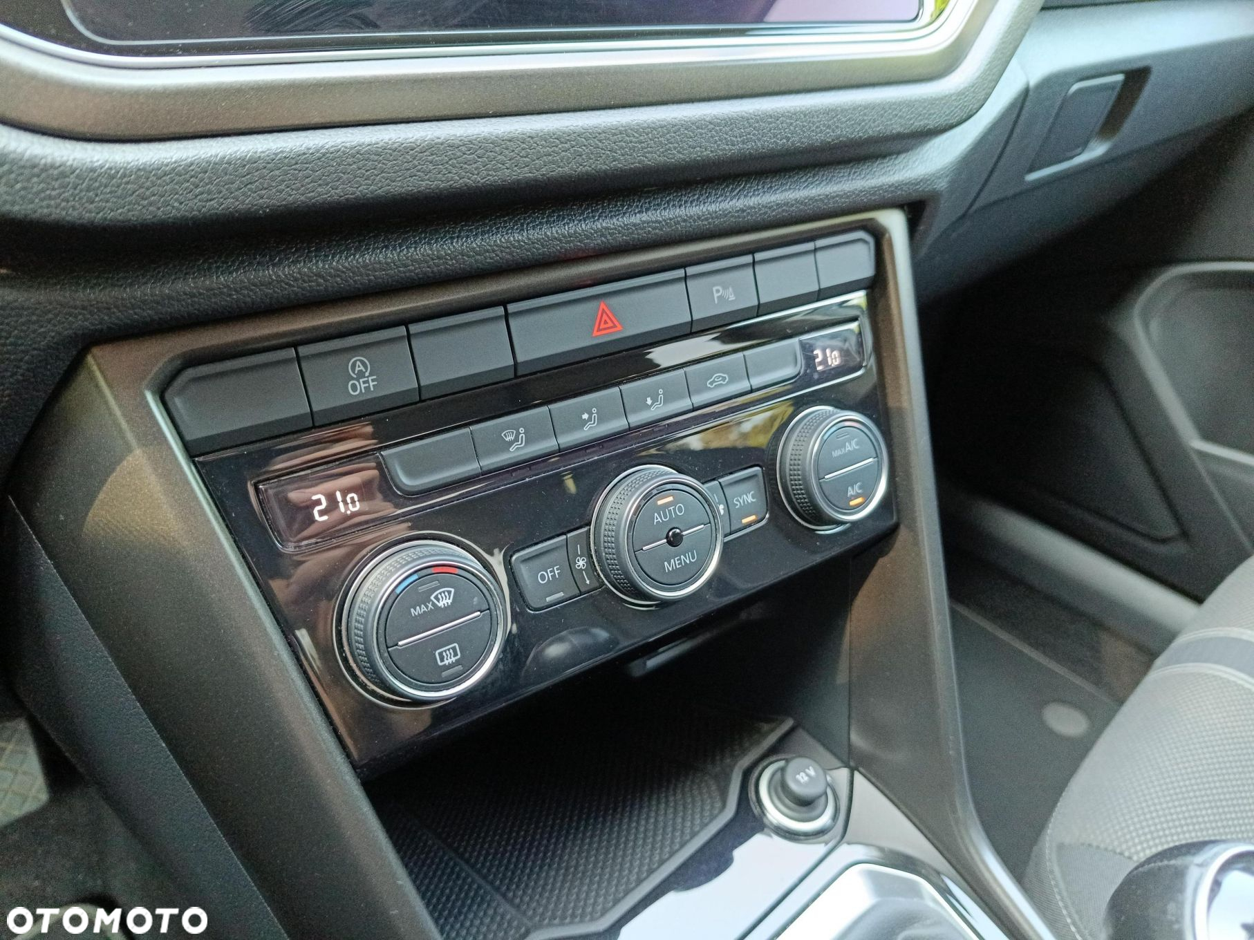 Volkswagen T-Roc 1.0 TSI Premium - 16