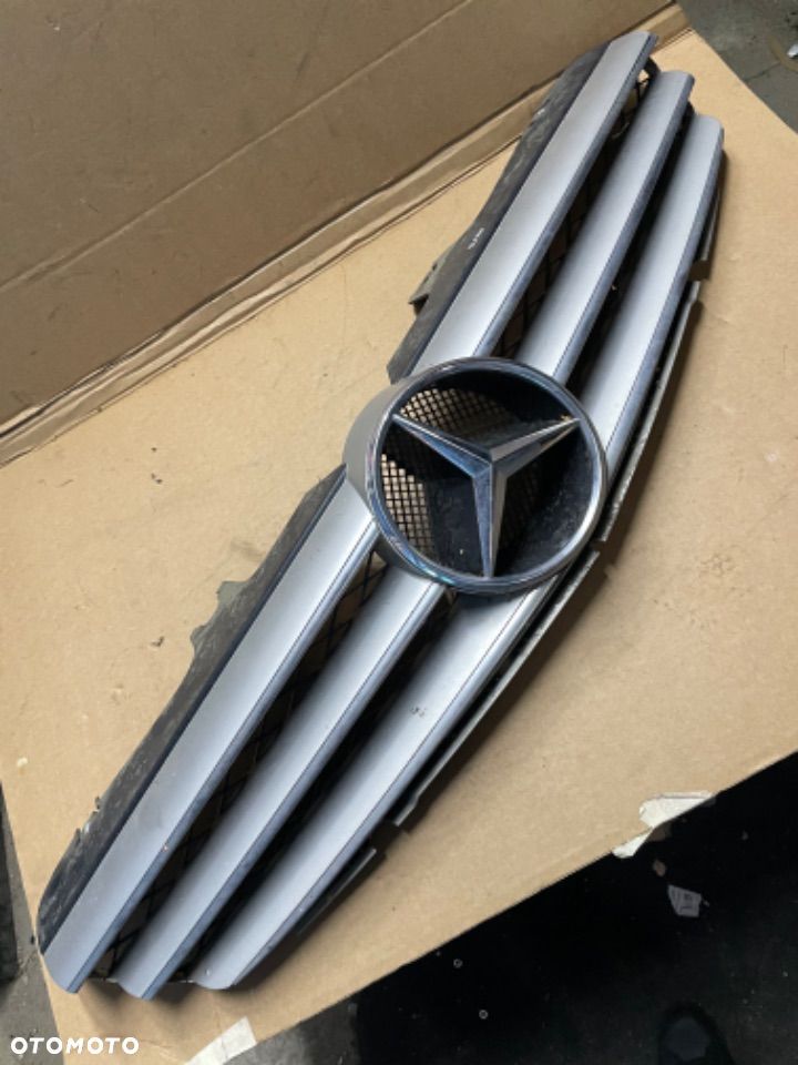 MERCEDES CL 216 atrapa grill oryginalny przed lift a2168800083
