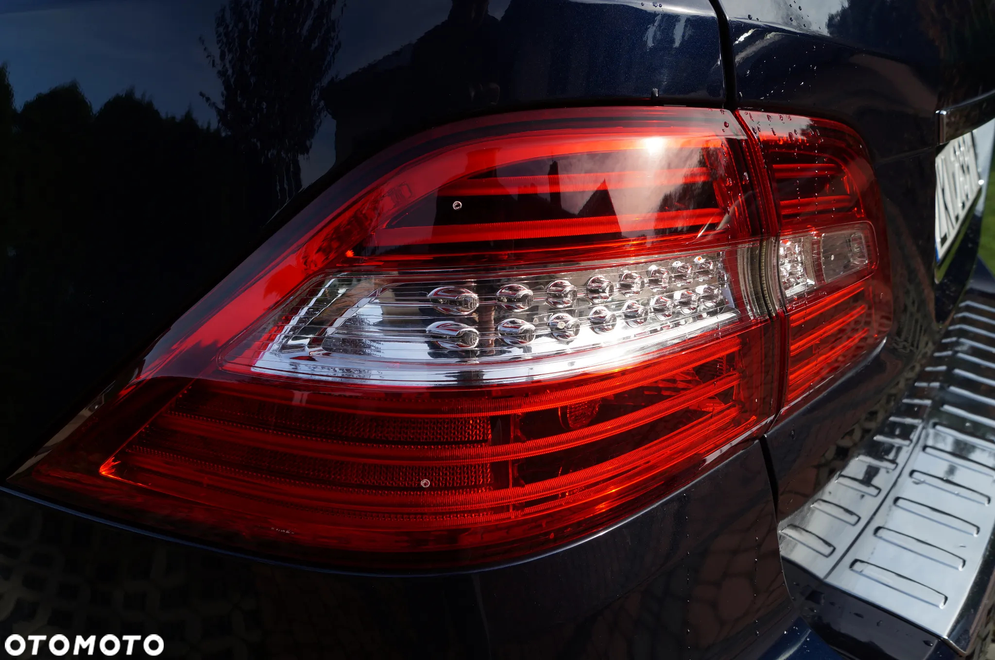 Mercedes-Benz ML 350 BlueTec 4-Matic - 23
