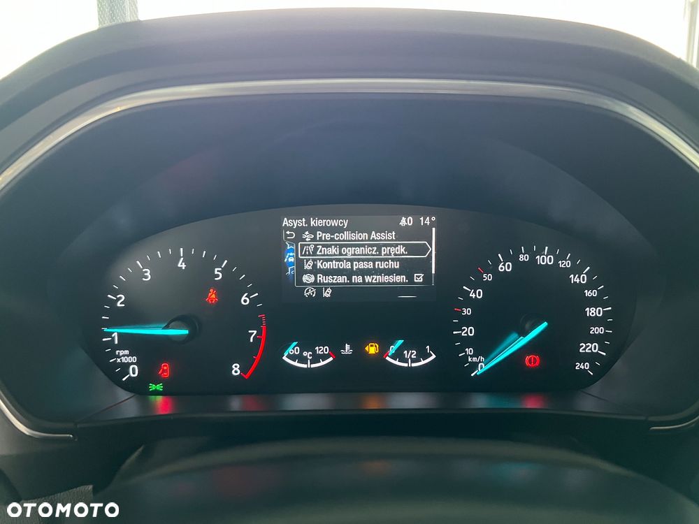 Ford Focus 1.0 EcoBoost Titanium Business - 28