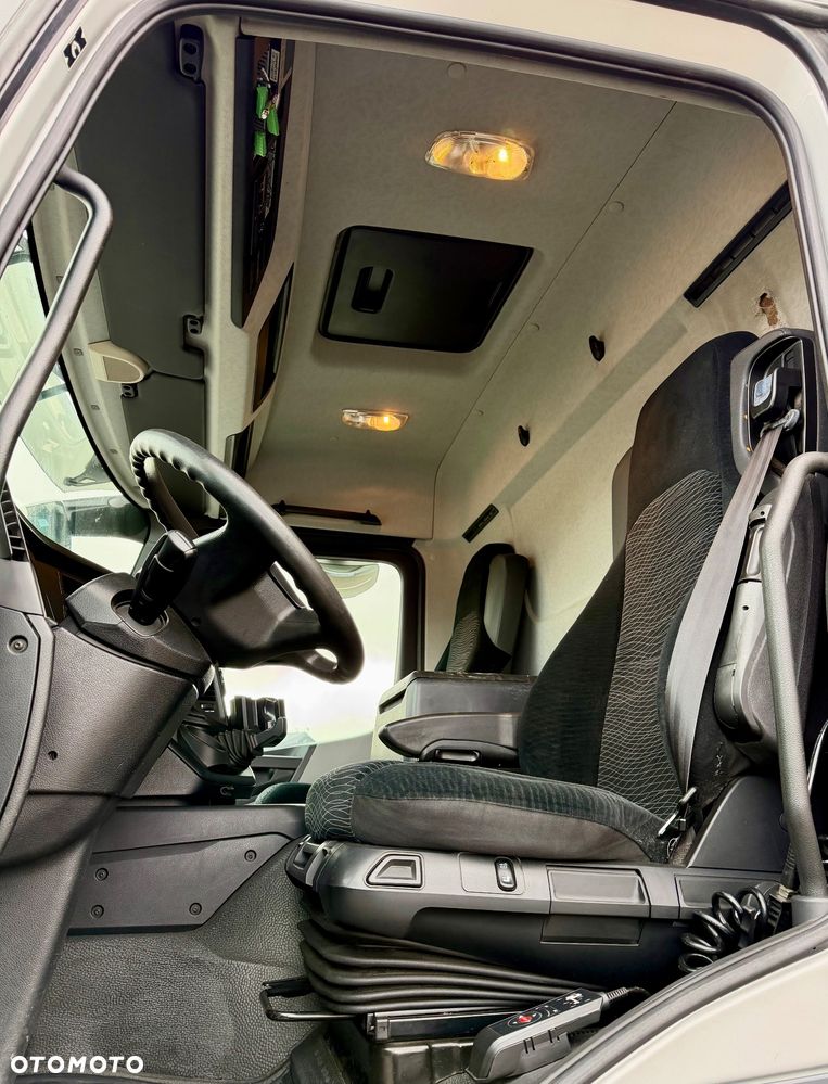 Mercedes-Benz Antos 1835 - 12