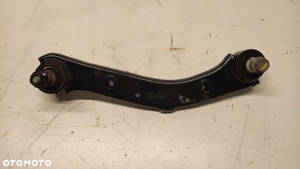 WAHACZ PRAWY TYLNY HYUNDAI TUCSON II KIA SPORTAGE IV 55100-D3050 2WD - 3