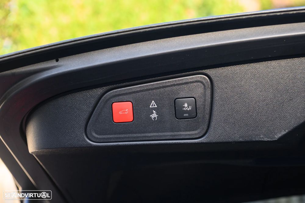 Peugeot 3008 PureTech 130 Stop & Start GPF EAT8 Allure - 49