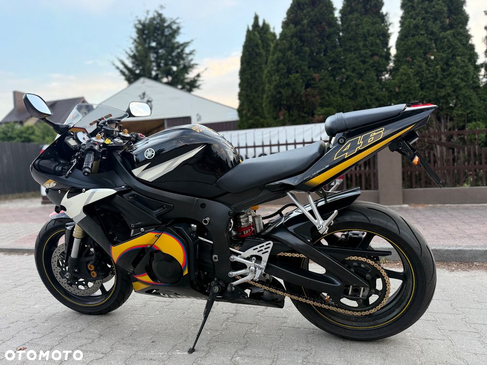 Yamaha R6 - 15