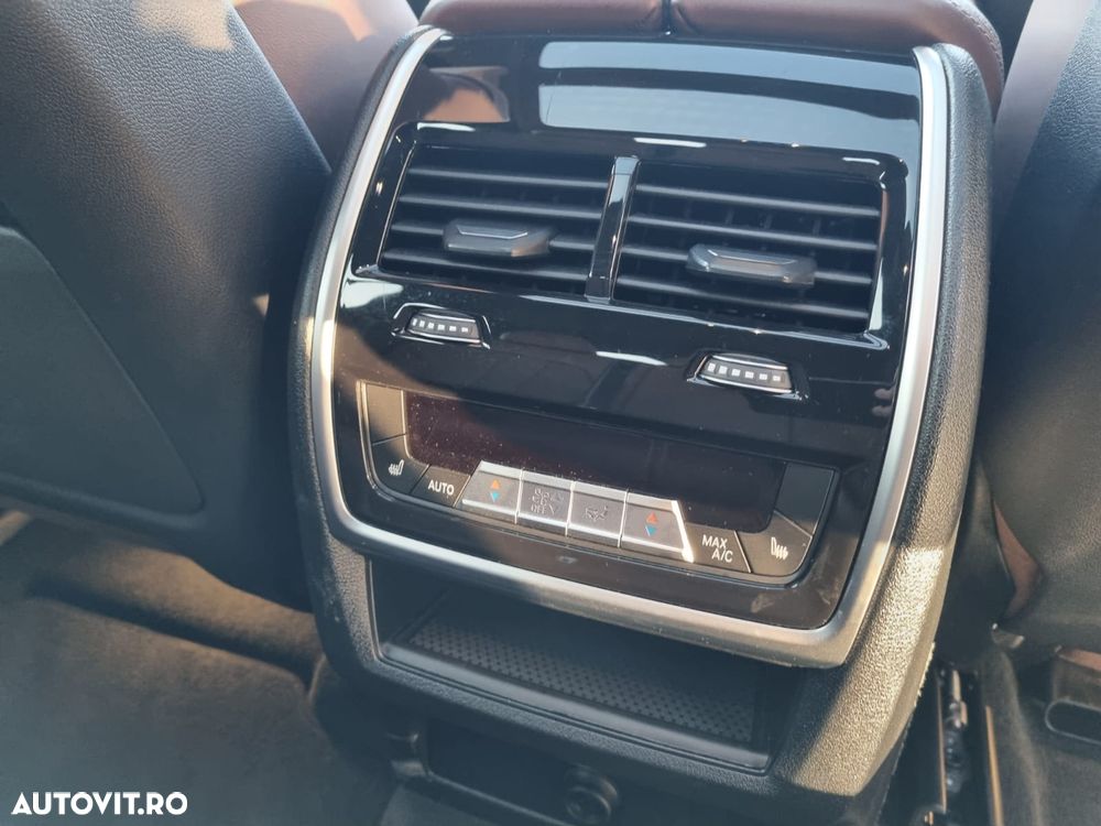 BMW X6 - 25