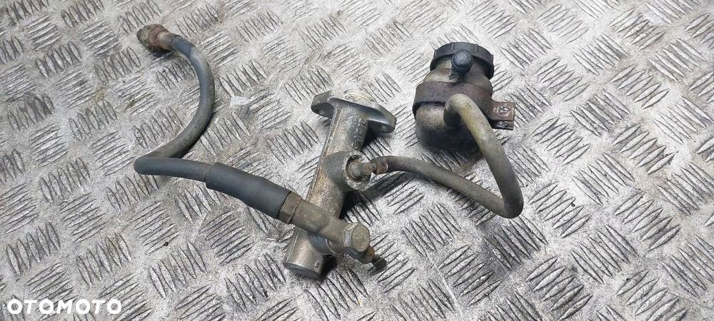 POMPA HAMULCOWA + ZBIORNICZEK FSC ŻUK - 1