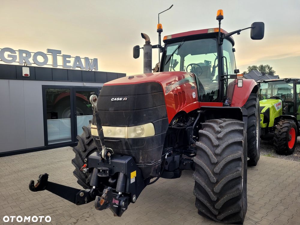 Case IH MAGNUM 250 - 2