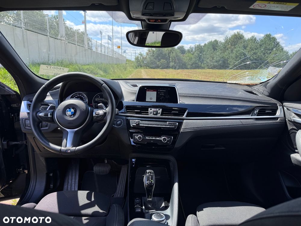 BMW X2 sDrive18d Advantage Plus - 10