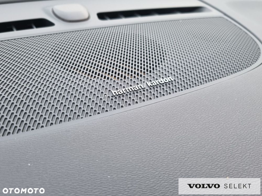 Volvo XC 40 - 30