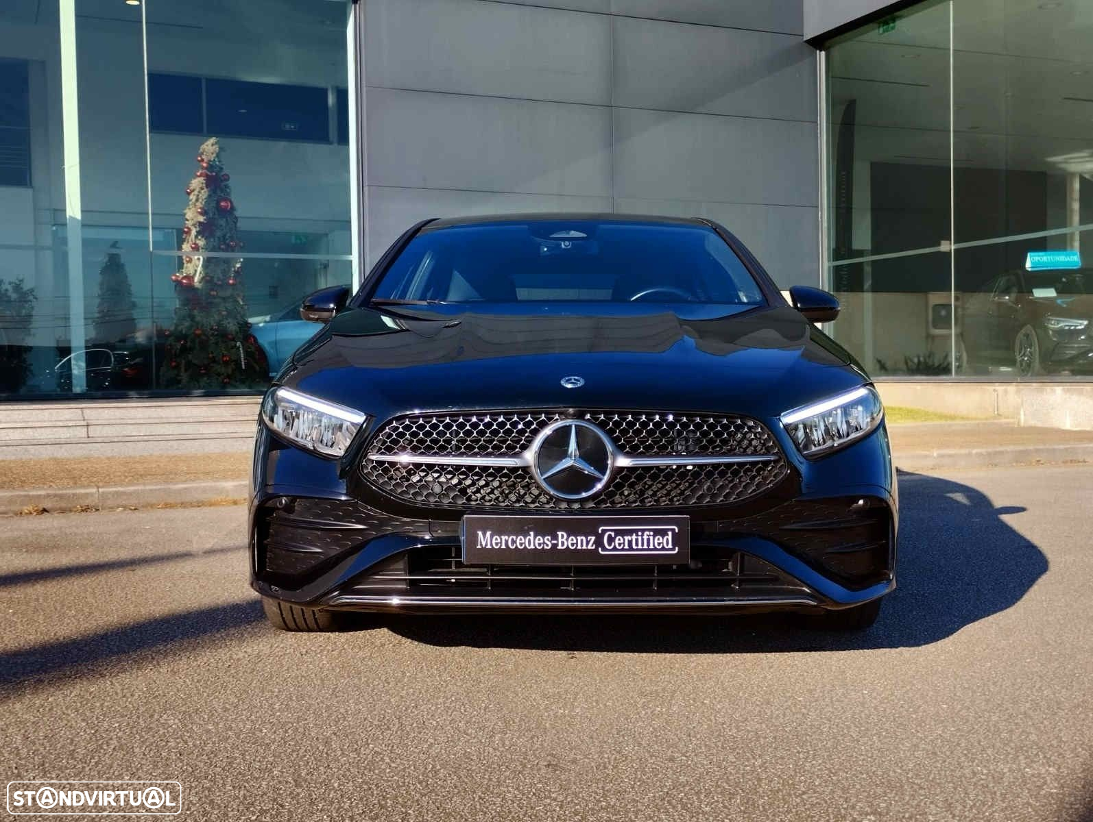 Mercedes-Benz A 250 e AMG Line - 12