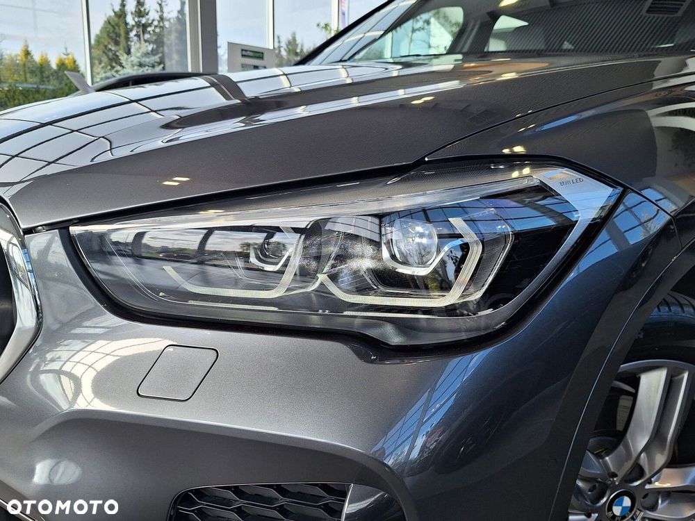 BMW X1 xDrive20i M Sport sport - 10