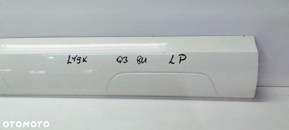 LISTWA DOLNA DRZWI LEWY PRZÓD AUDI Q3 8U 8U0853959D LY9K - 2
