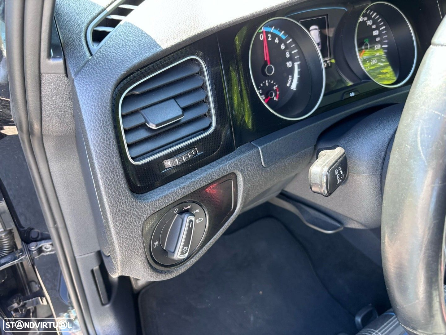VW Golf - 19