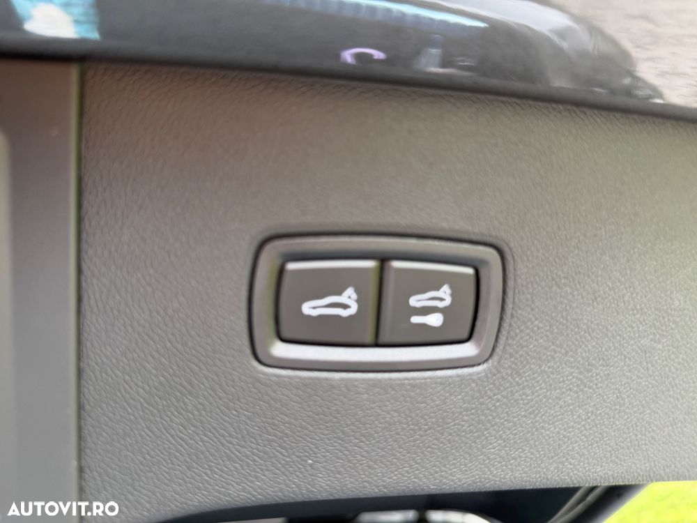 Porsche Cayenne E-Hybrid Tiptronic S Platinum Edition - 40
