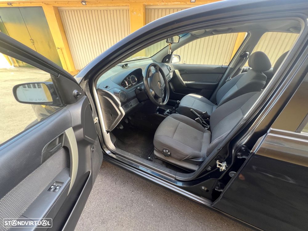 Chevrolet Aveo 1.2 LS - 8
