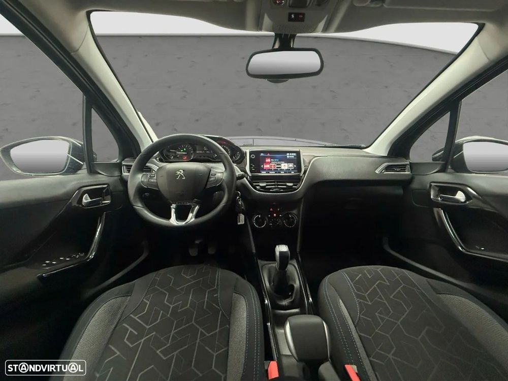 Peugeot 2008 1.2 PureTech Active - 12