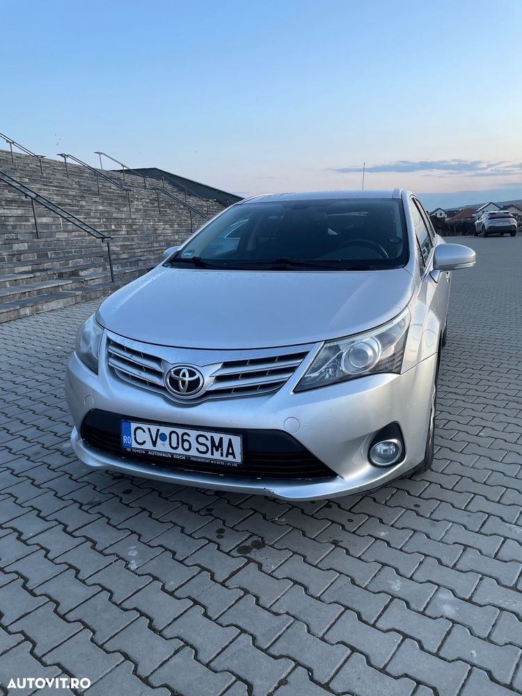 Toyota Avensis 2.0 D-4D Edition (2014) - 1