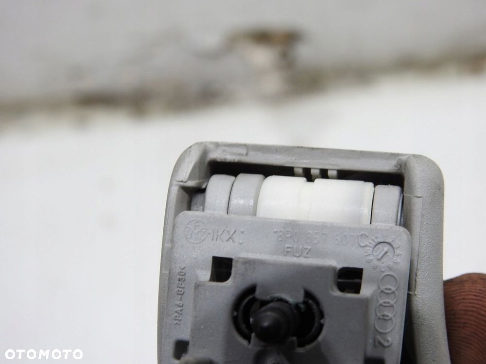 RĄCZKA UCHWYT PODSUFITKI LEWY TYŁ AUDI A6 C6 - 11