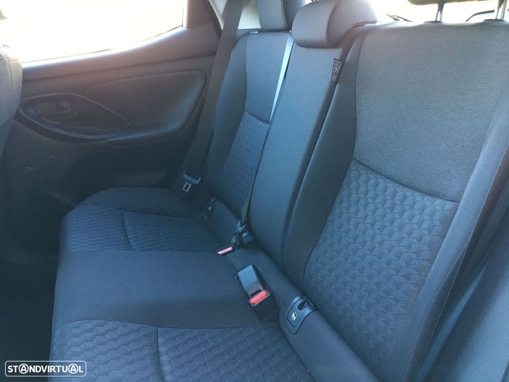 Toyota Yaris - 11