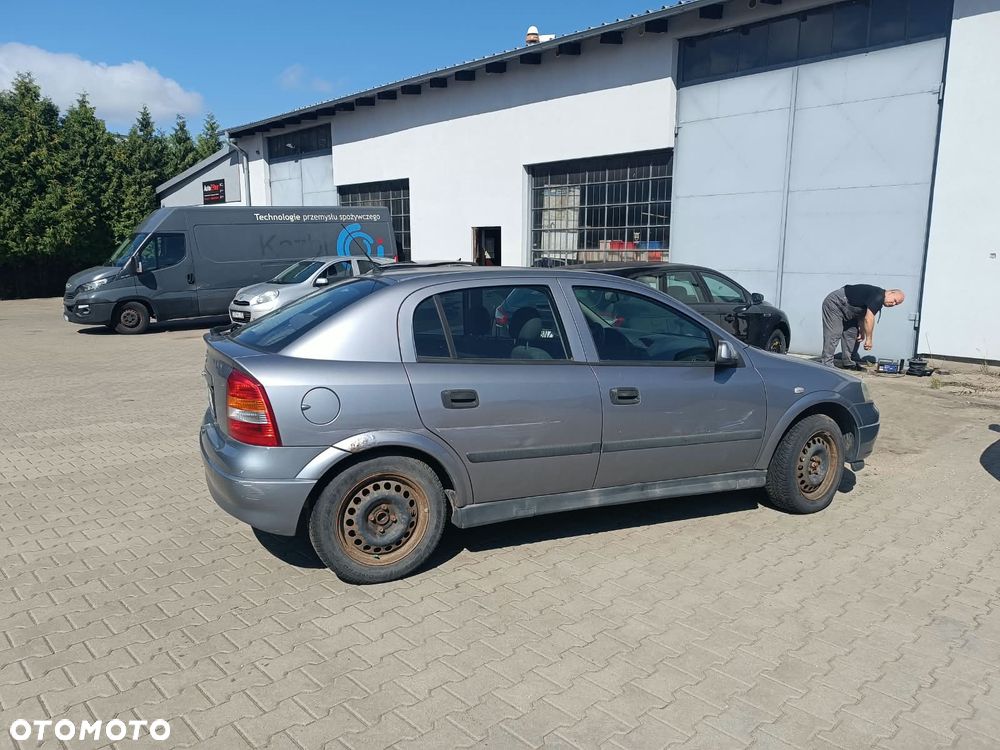 Opel Astra 1.4 Comfort / Cool - 4