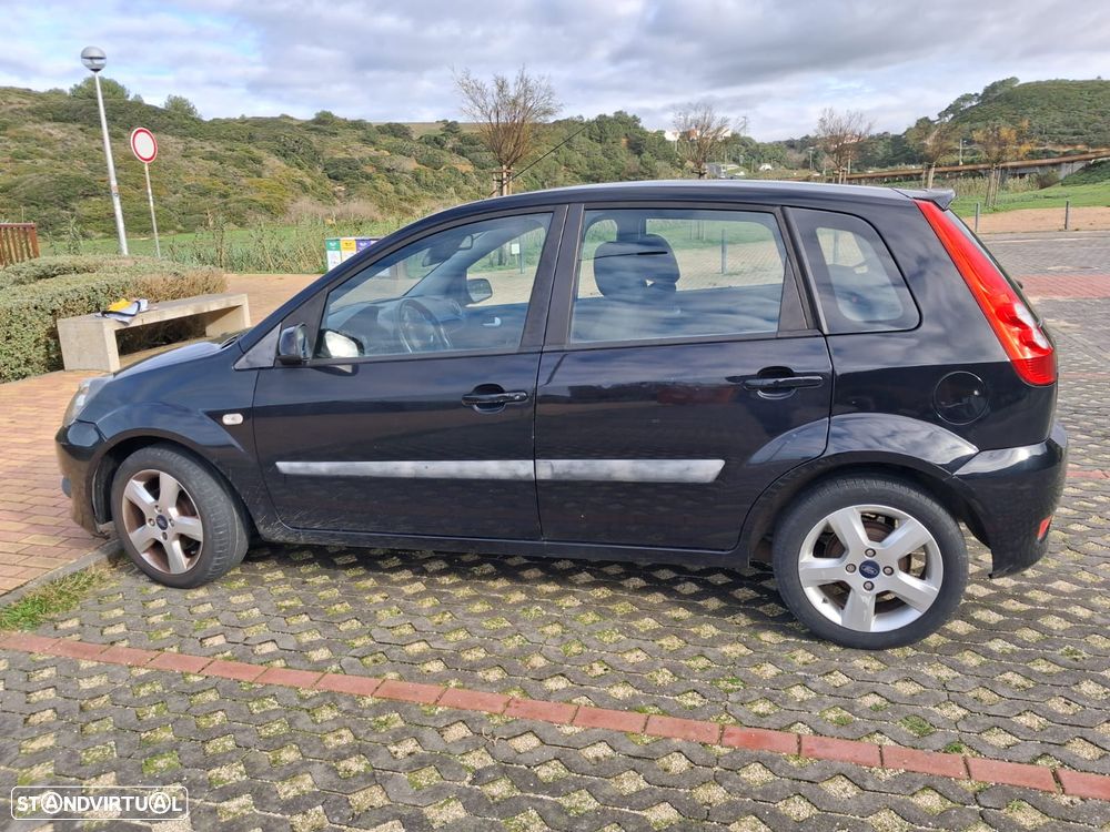 Ford Fiesta - 3