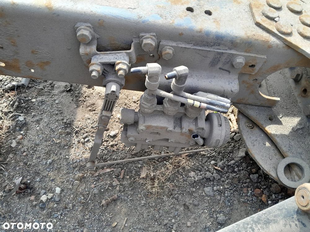 KOLUMNA KIEROWNICZA -ZAWOR -WAL RENAULT MIDLUM  DCI 05R - 6