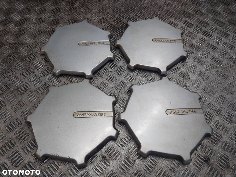 DEKIELEK KAPSEL FELGI KOMPLET 4SZT VOLKSWAGEN PASSAT B3 357601149 - 1