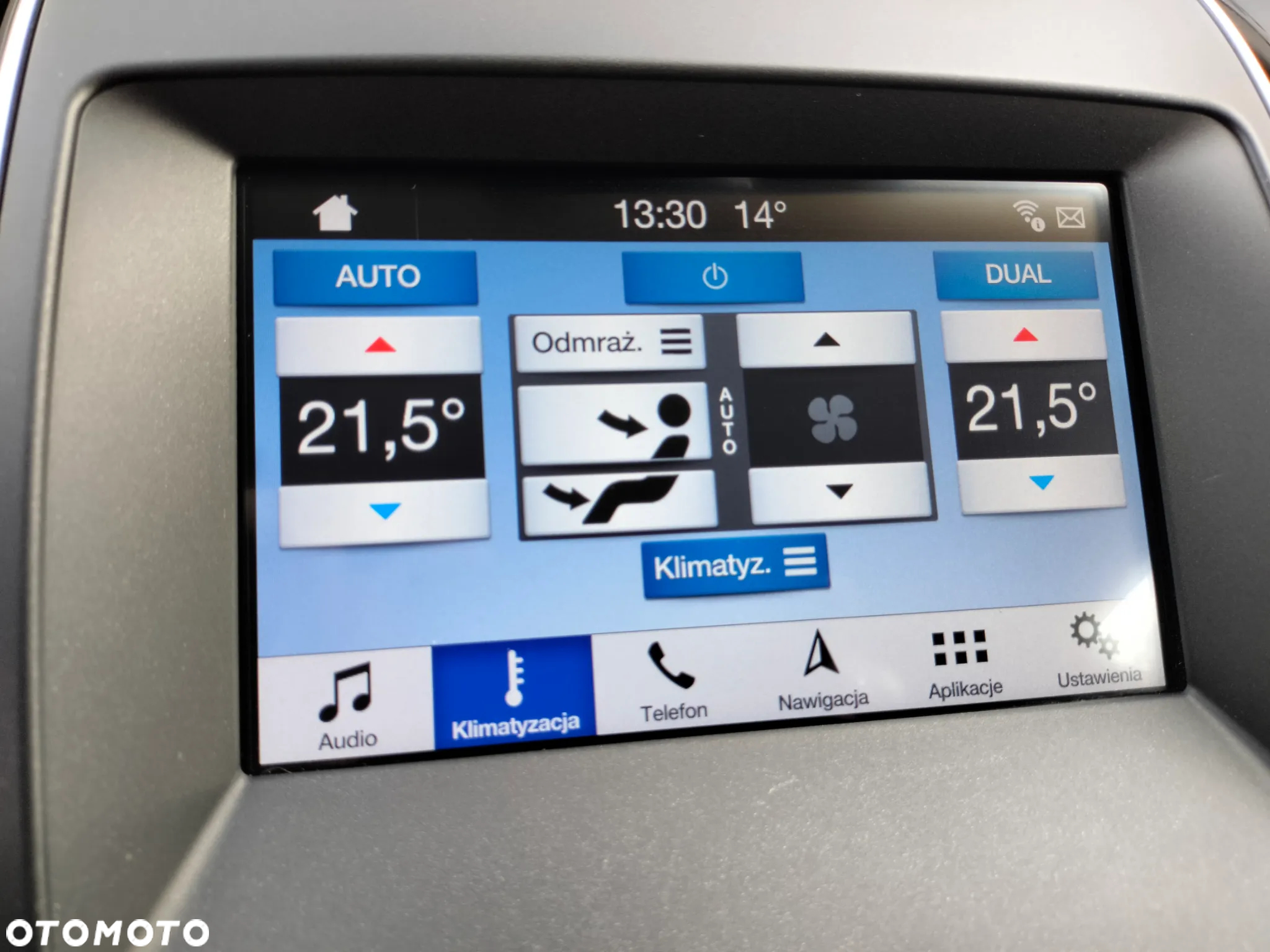 Ford S-Max 2.0 EcoBoost Titanium - 32