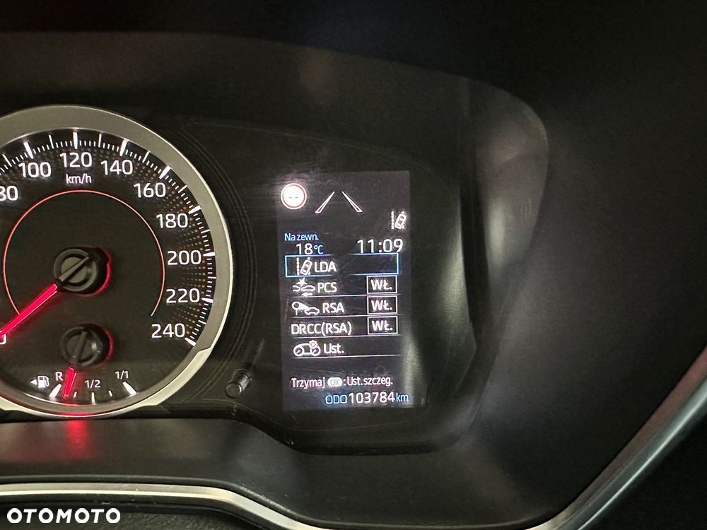 Toyota Corolla 1.5 Comfort - 29