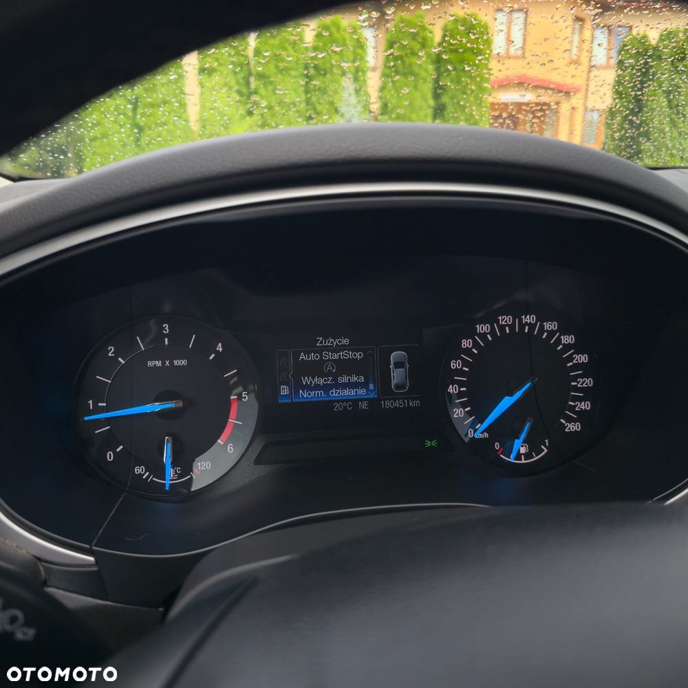 Ford Mondeo 2.0 TDCi Titanium - 39