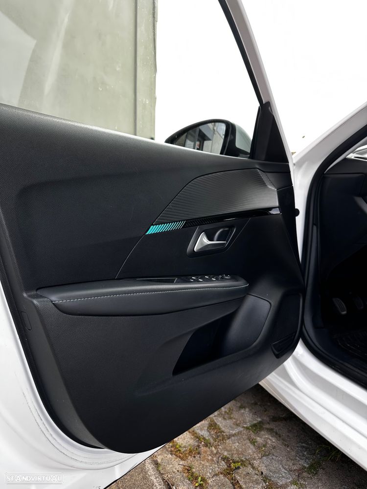 Peugeot 208 PureTech 100 Allure Pack - 10