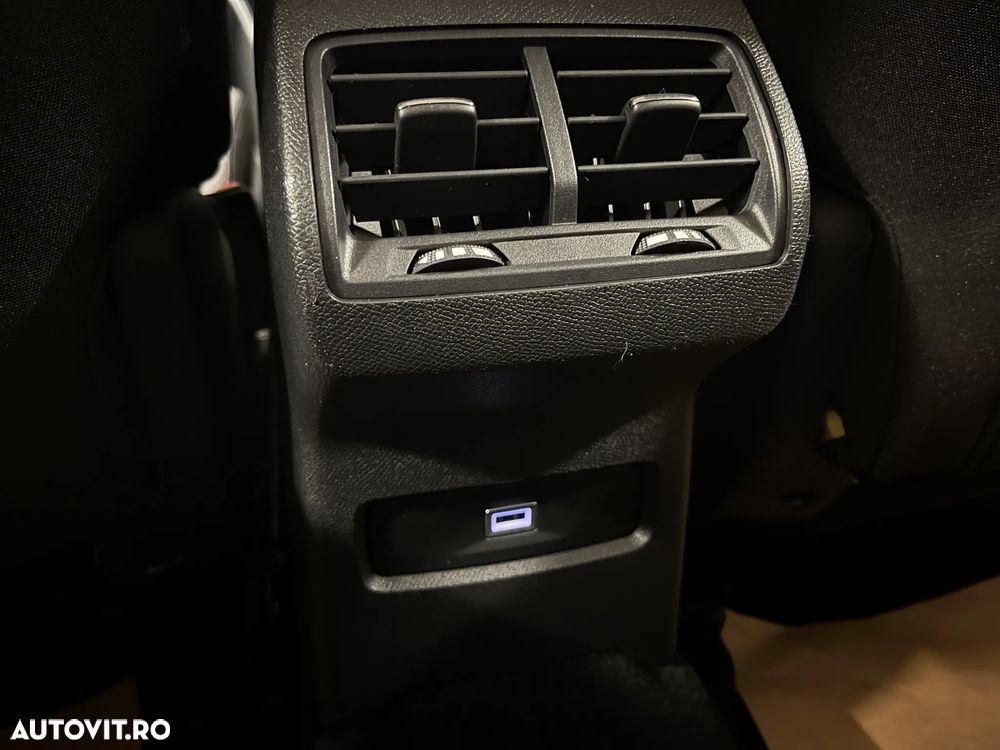 Citroën C4 BlueHDi 110 Stop&Start SHINE - 30