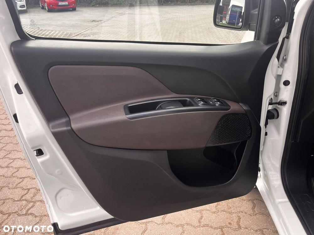 Fiat Doblo 1.6 16V Multijet Trekking - 25