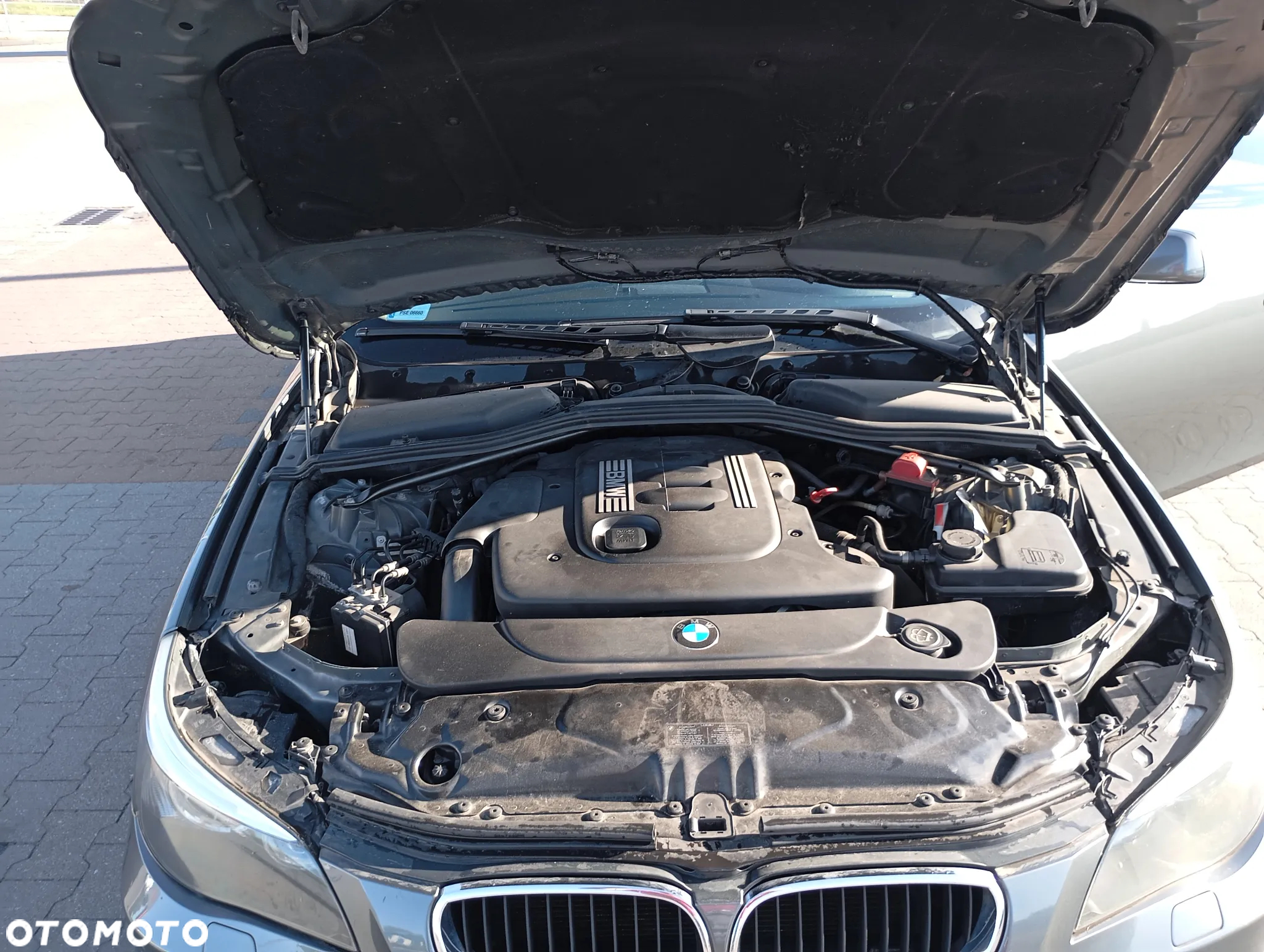BMW Seria 5 520d - 12
