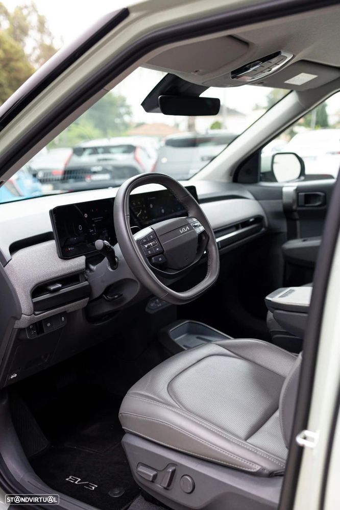Kia EV3 81.4 kWh Tech - 12