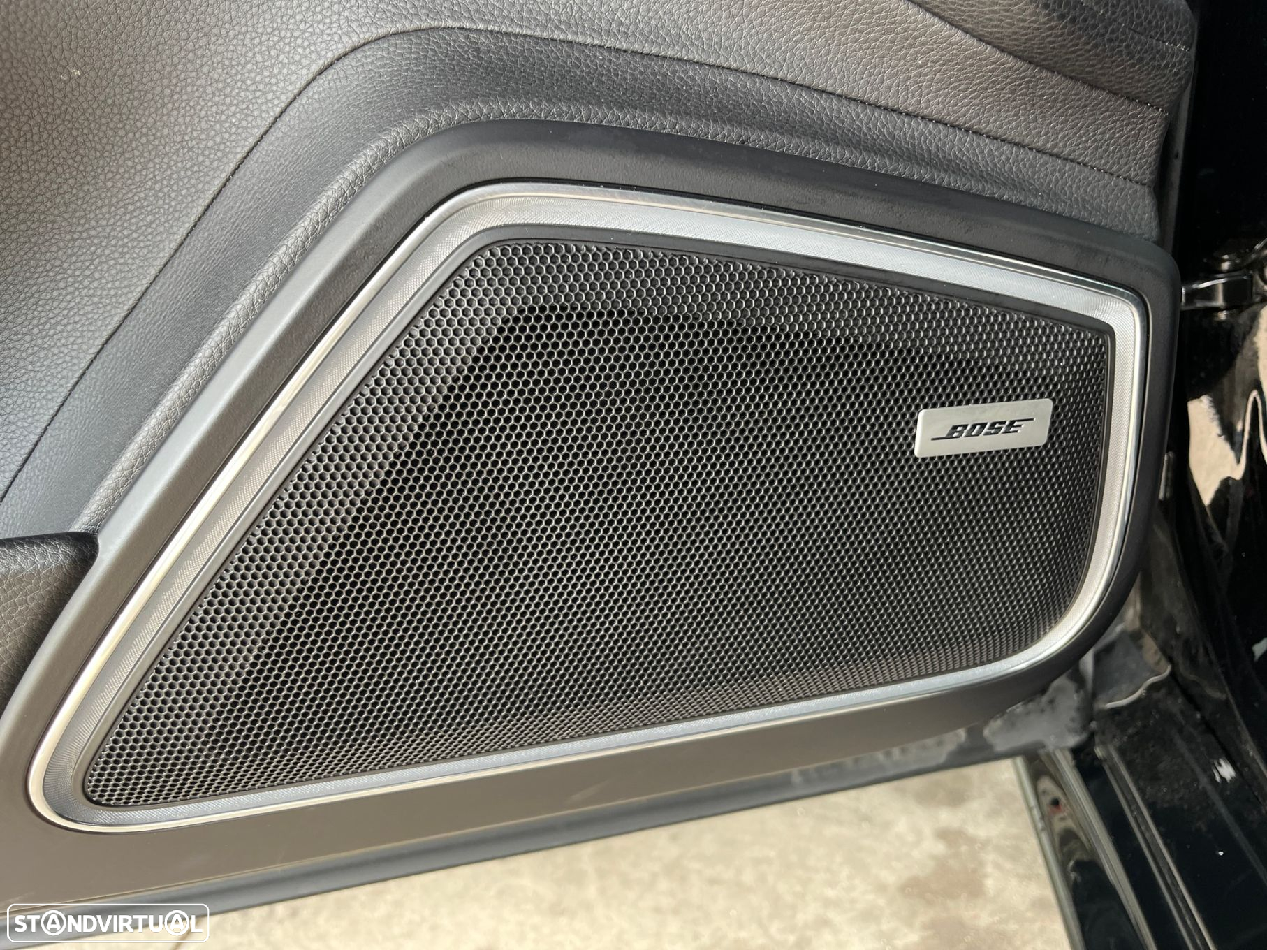 Porsche Panamera Sport Turismo 4 E-Hybrid 10 Years Edition - 15