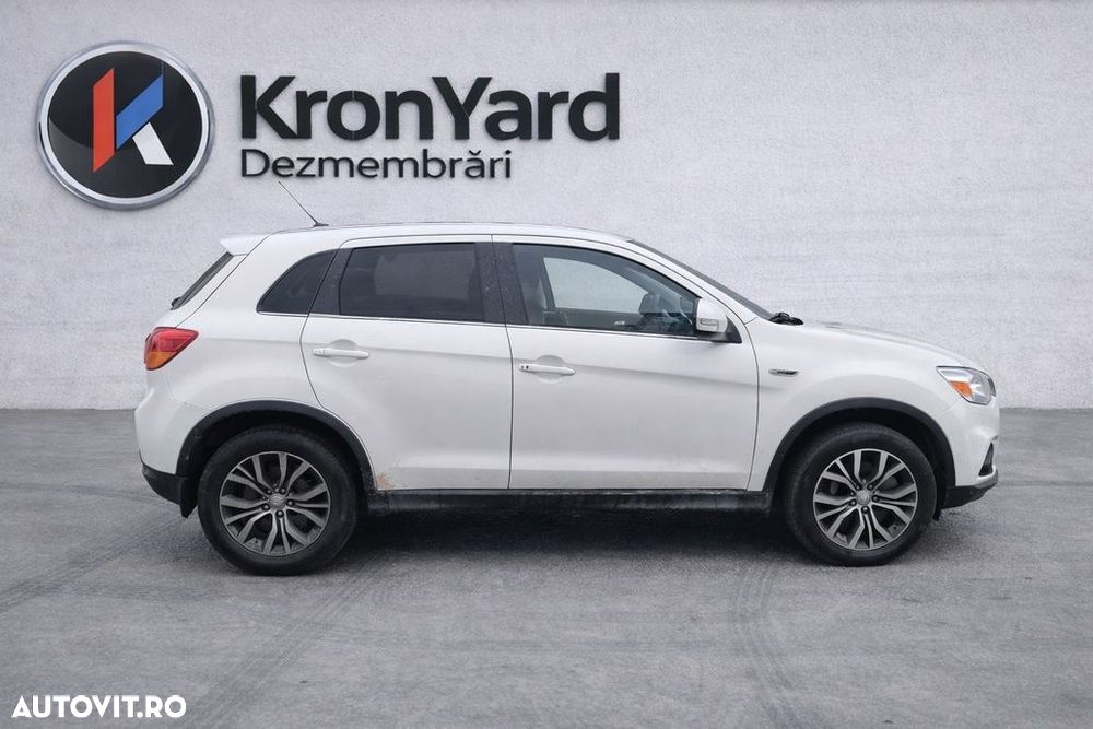 Dezmembrari dezmembrez  Mitsubishi ASX facelift 1.8D 1.6i 2012 - 2018 - 4