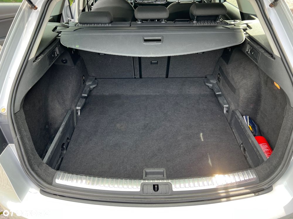 Seat Leon 2.0 TDI Style S&S - 29