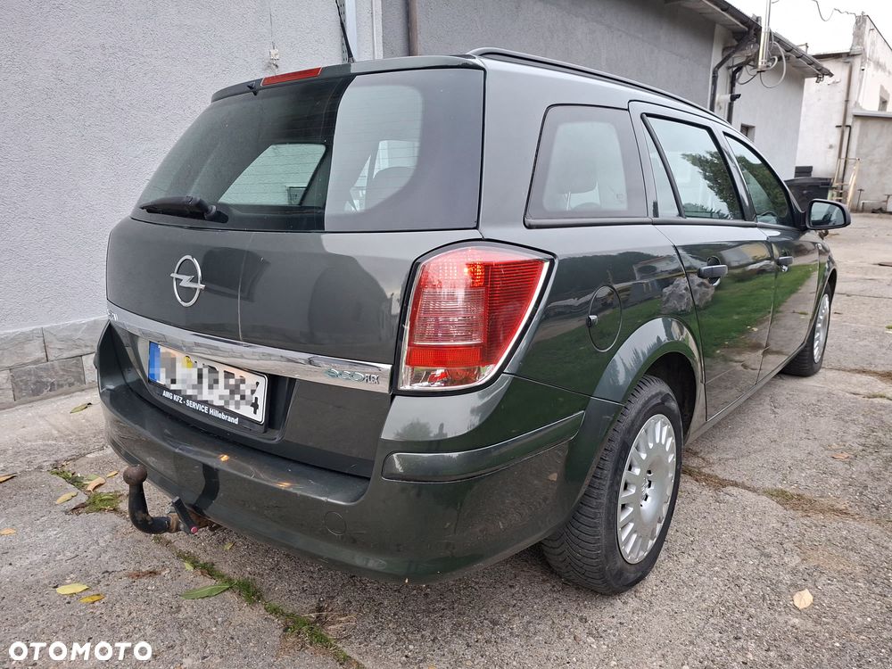 Opel Astra - 4