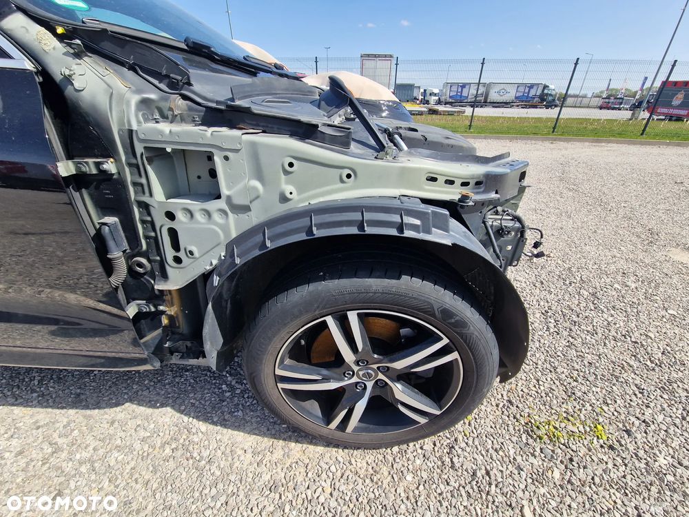 Volvo XC 60 D4 Geartronic RDesign - 20