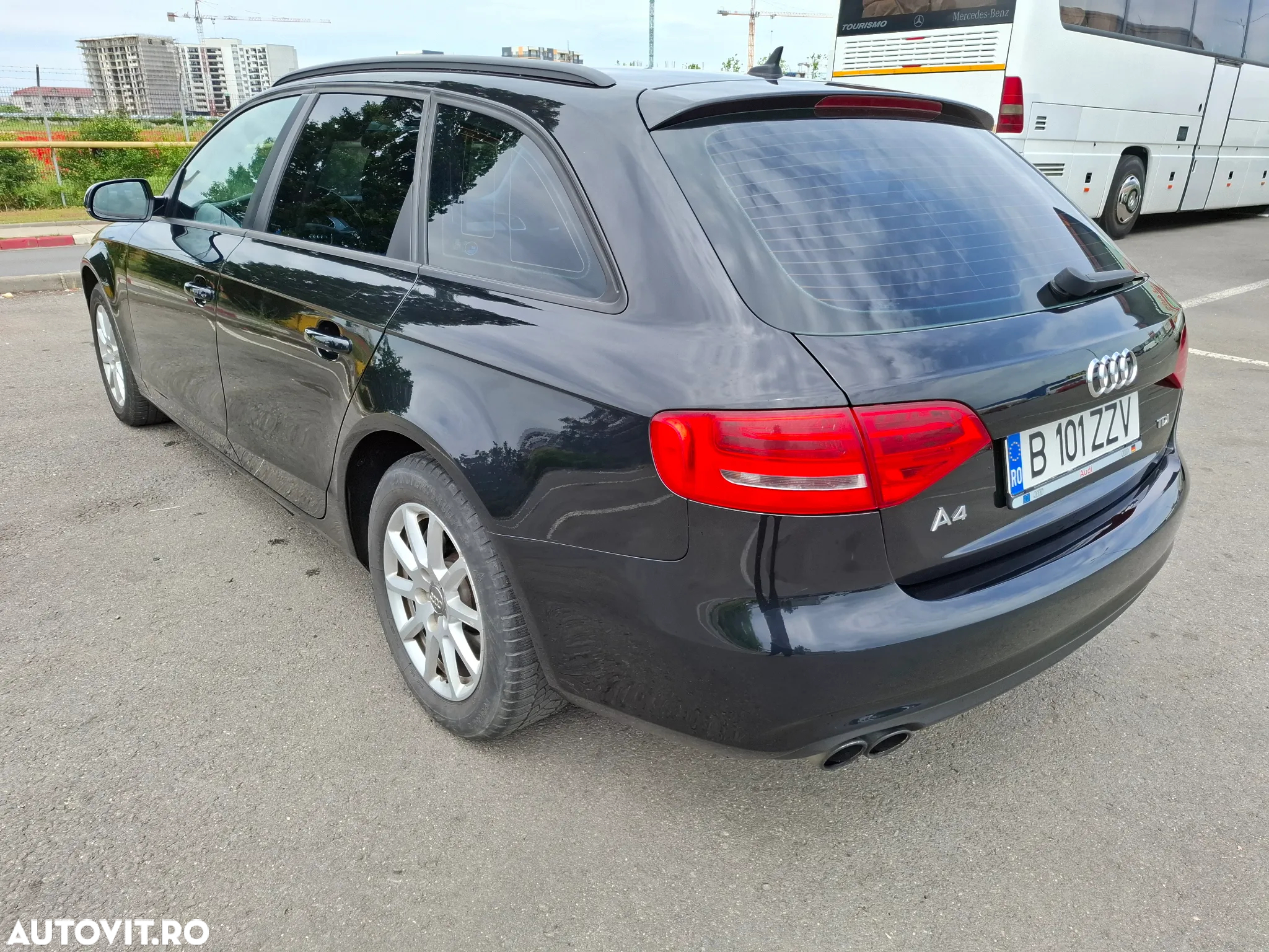 Audi A4 Avant 2.0 TDI DPF multitronic Ambiente - 3
