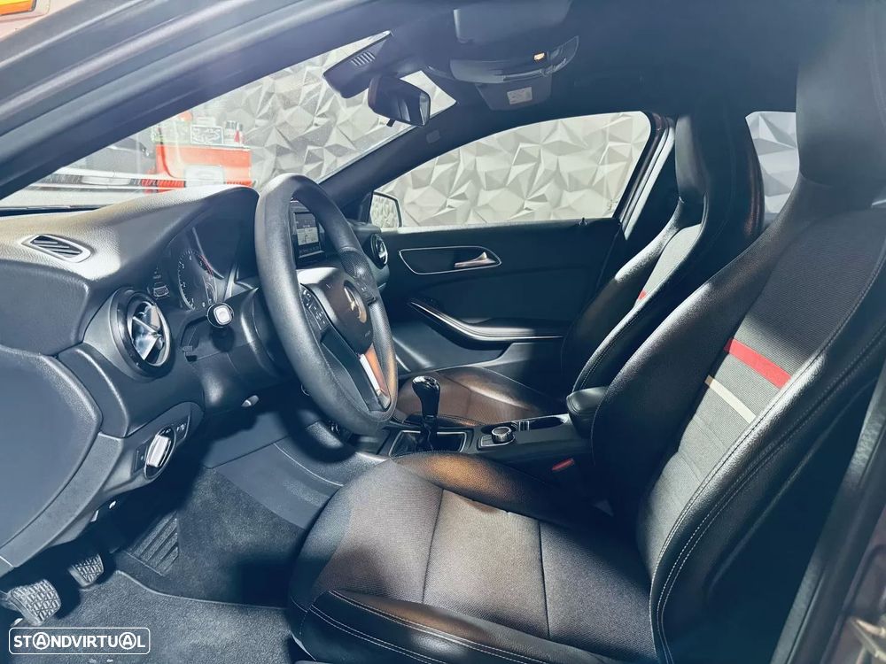 Mercedes-Benz A 180 d Style - 16