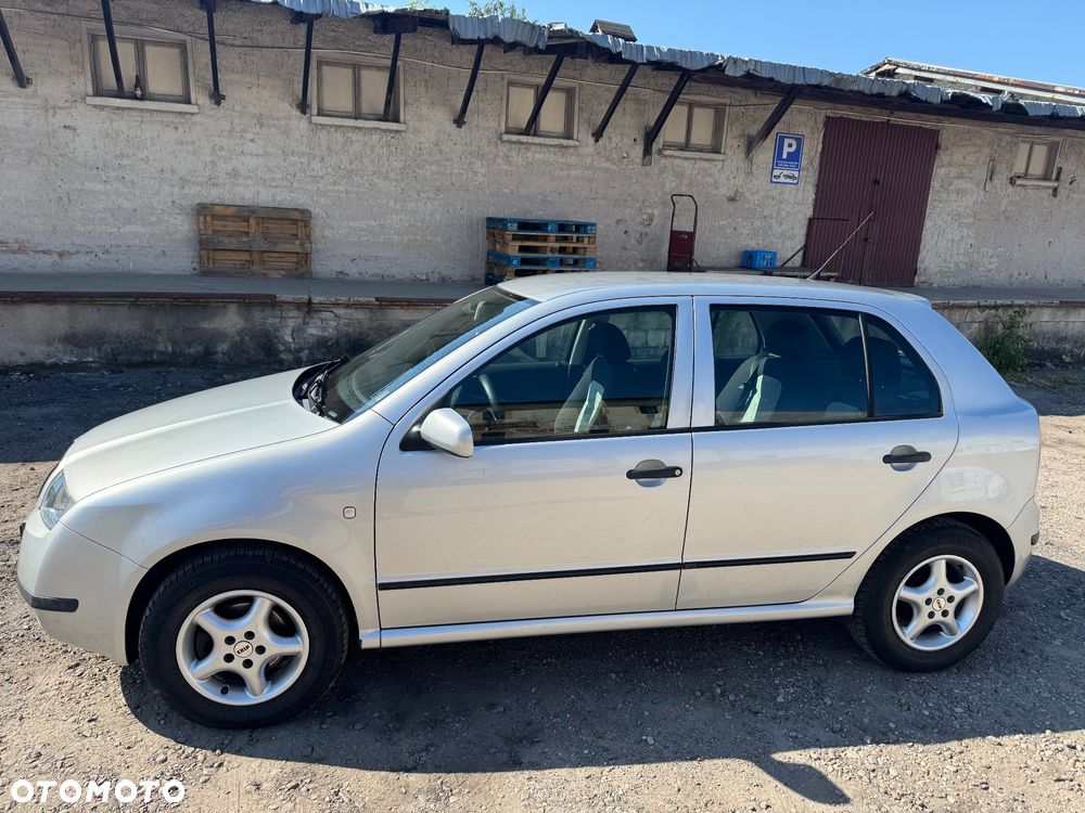 Skoda Fabia 1.4 16V Ambiente - 4