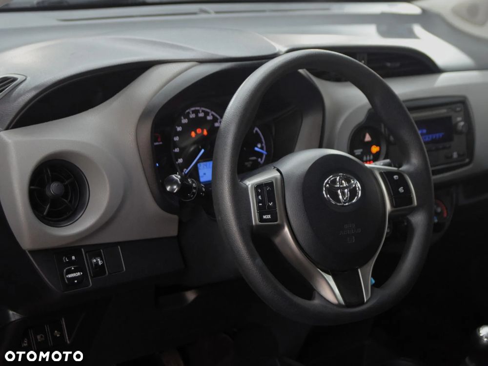 Toyota Yaris 1.0 Active - 13