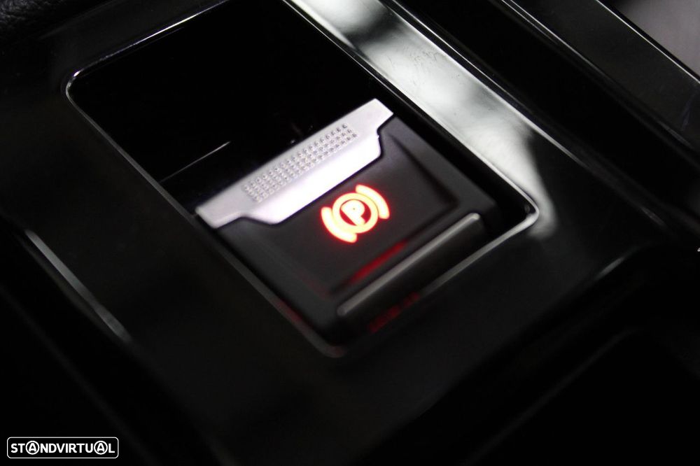 Opel Astra 1.2 T GS - 16