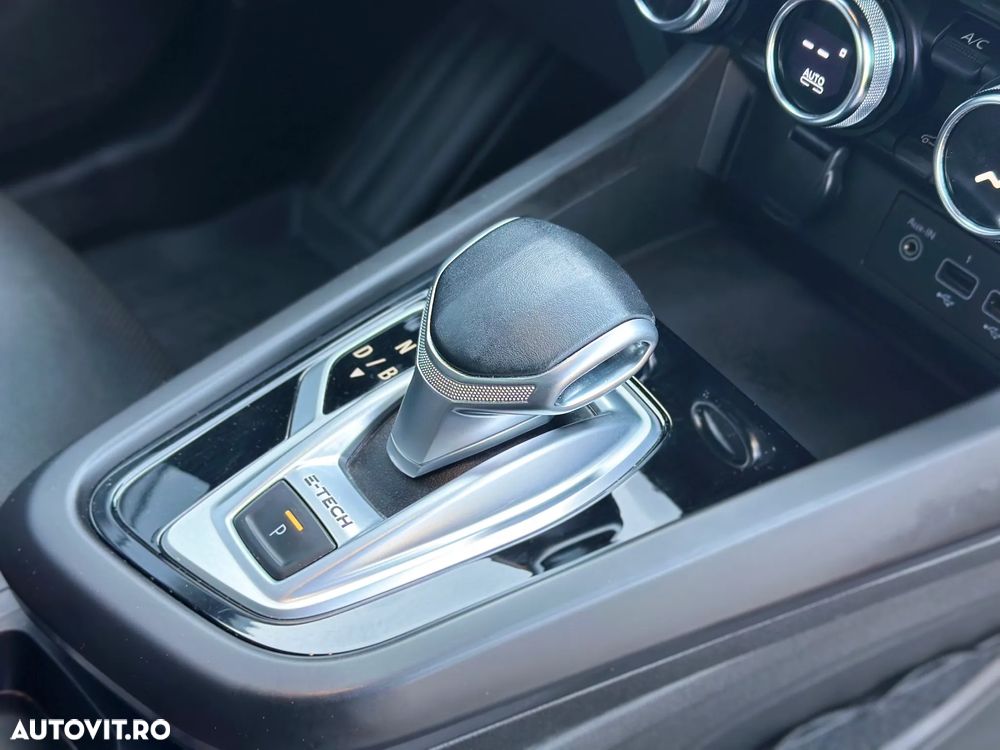 Renault Arkana E-TECH RS Line - 18