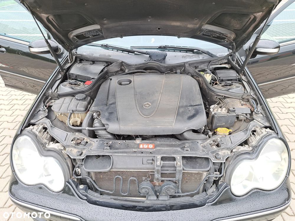 Mercedes-Benz Klasa C 220 CDI Automatik Avantgarde DPF - 14